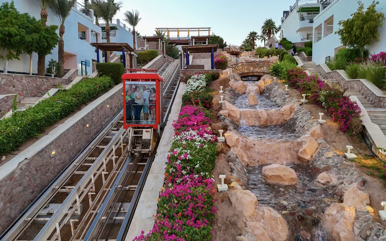 Safir Sharm Waterfalls Resort (ex Hilton Waterfalls Resort) - zdjęcie 12