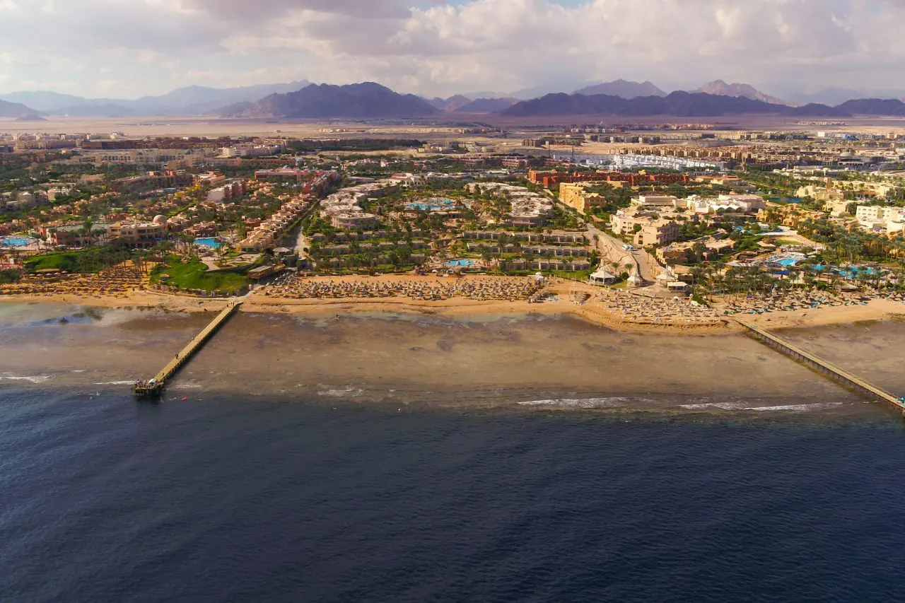 Parrotel Beach Resort