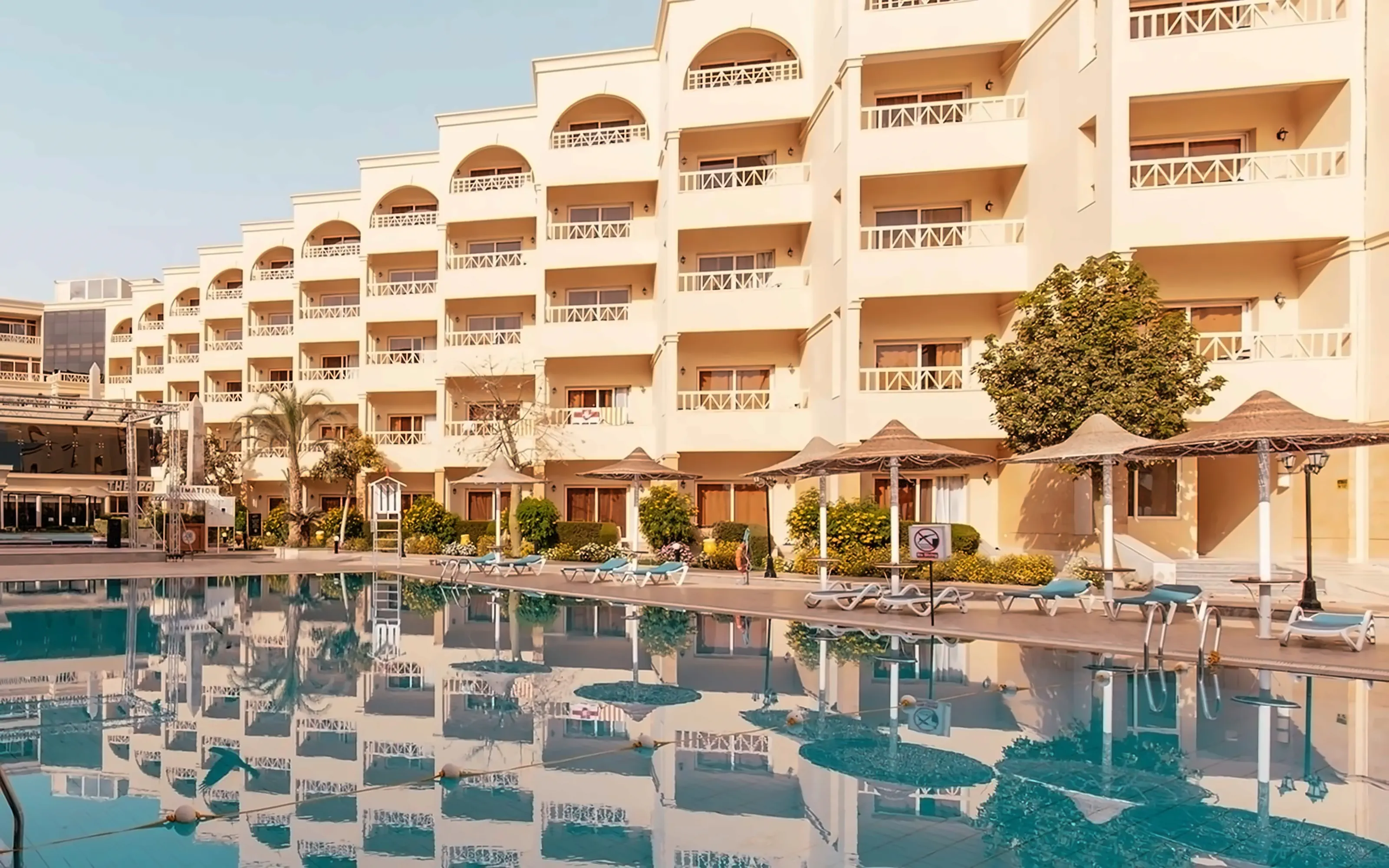 Amc Royal Hotel & SPA