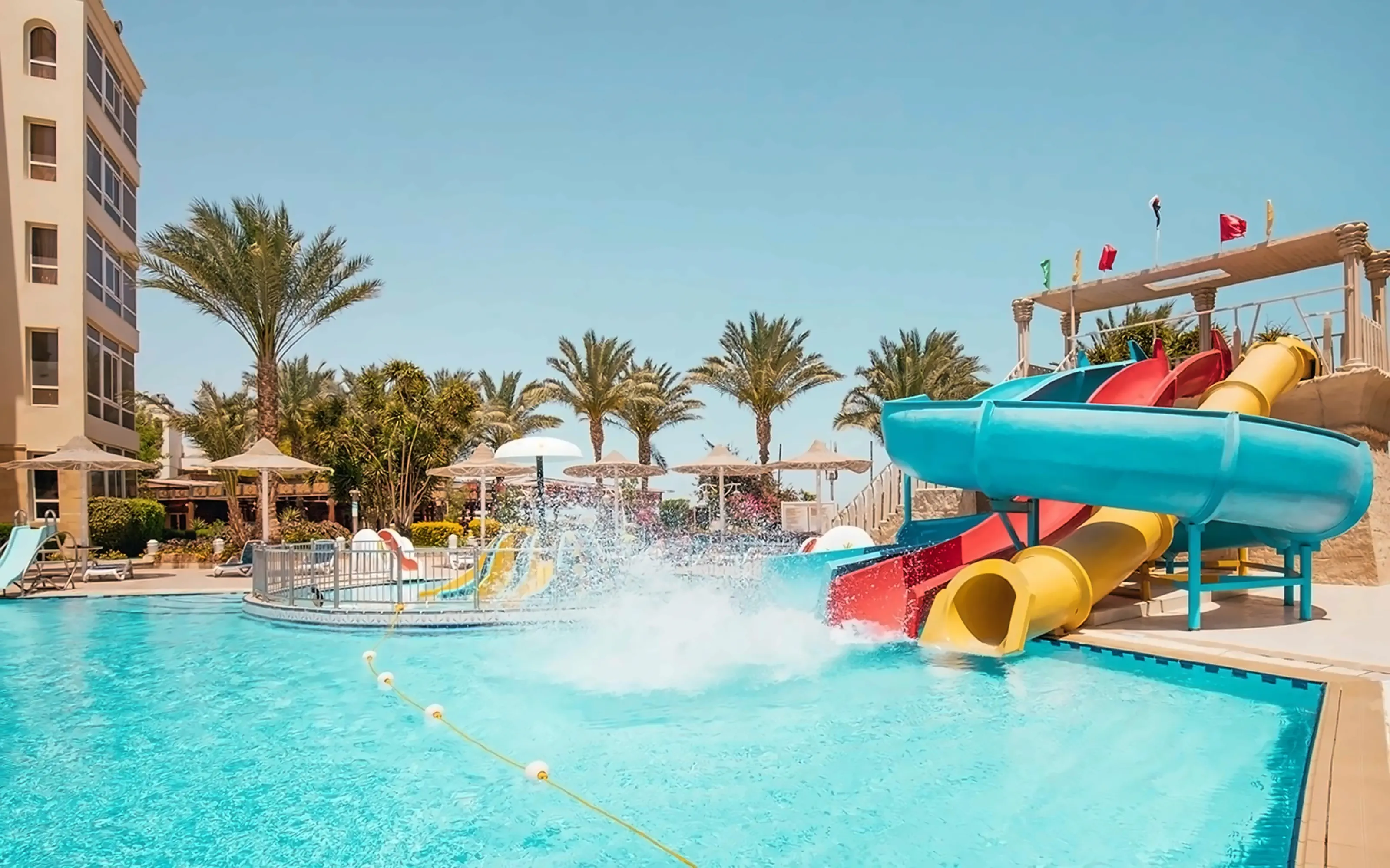 AMC Royal Hotel & Spa photo 2