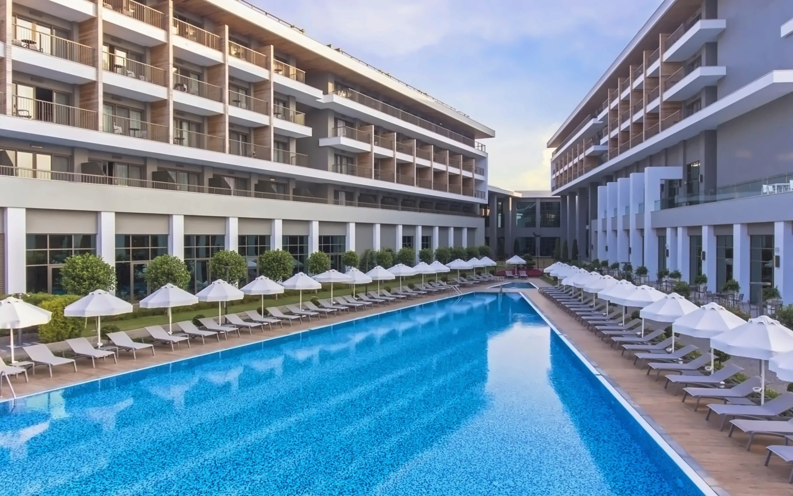 Nazwa: Acanthus Cennet Barut Collection