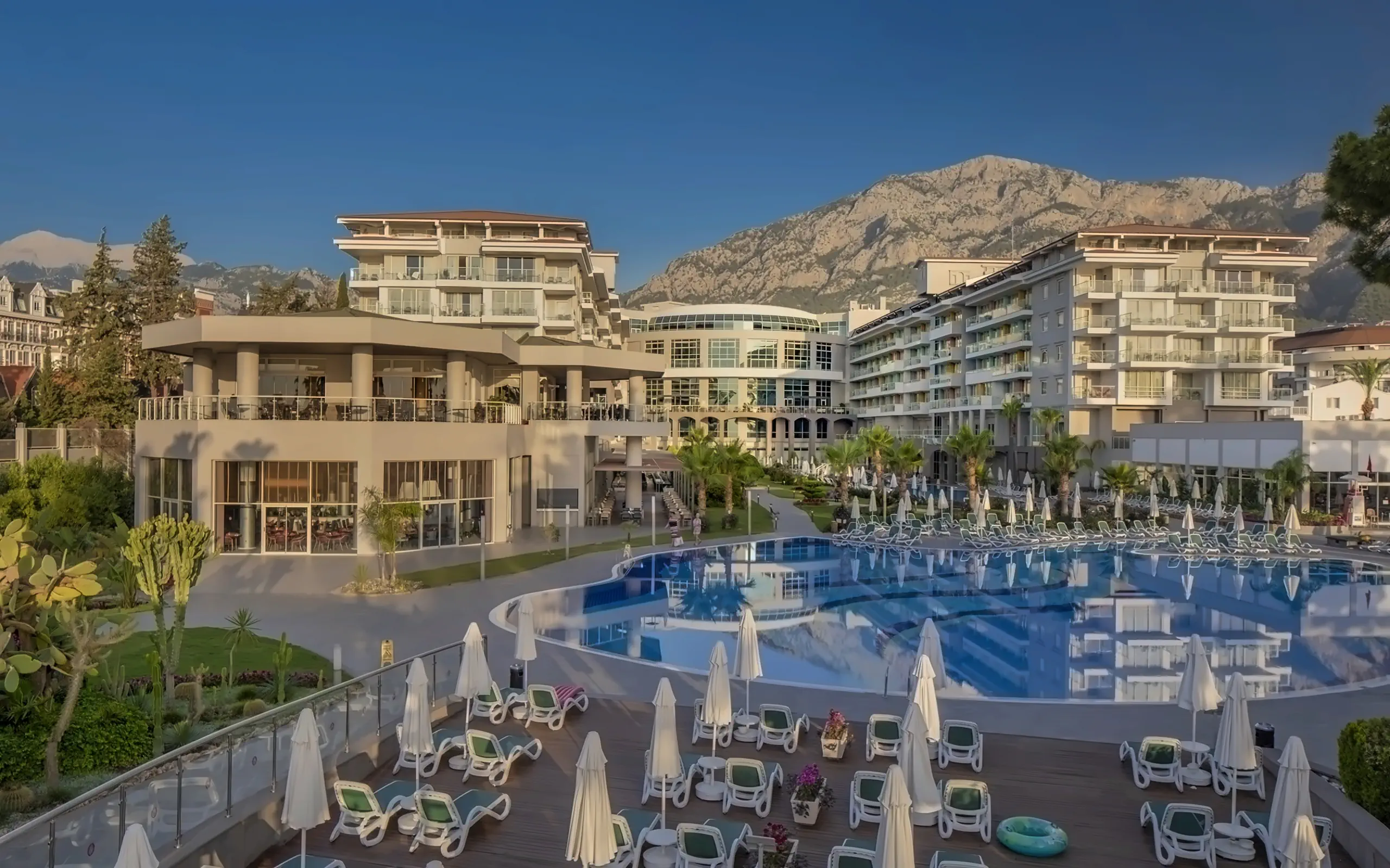 Nazwa: Akra Kemer