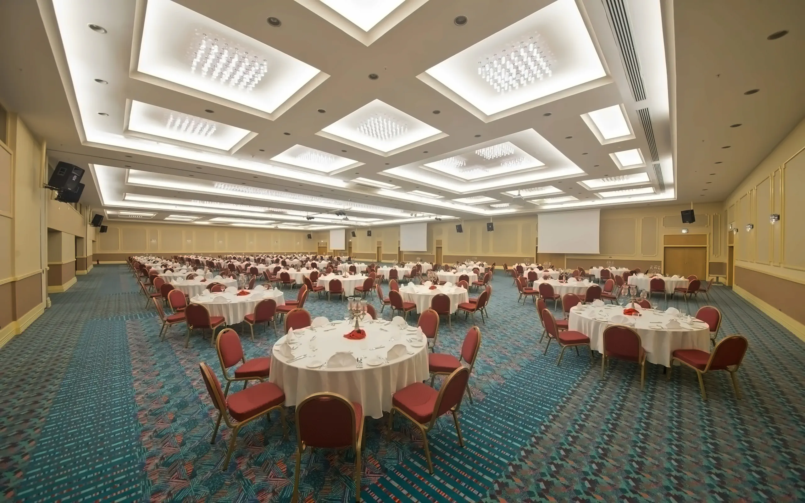 Nazwa: Akra Kemer