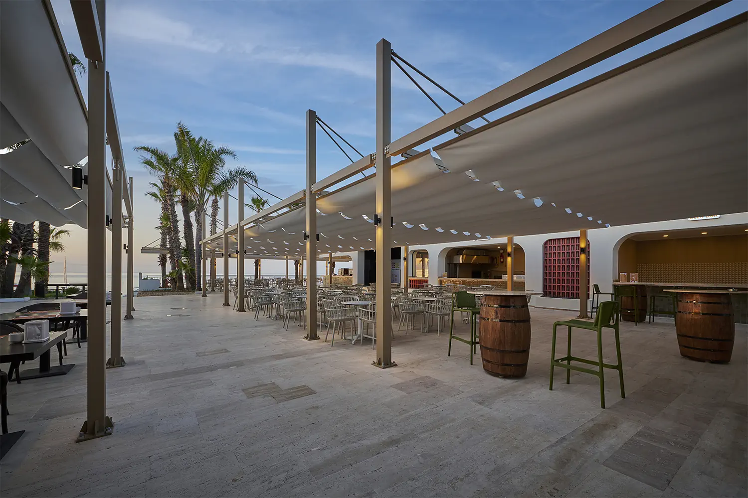 Nazwa: Fun & Sun Smart Akman Beach
