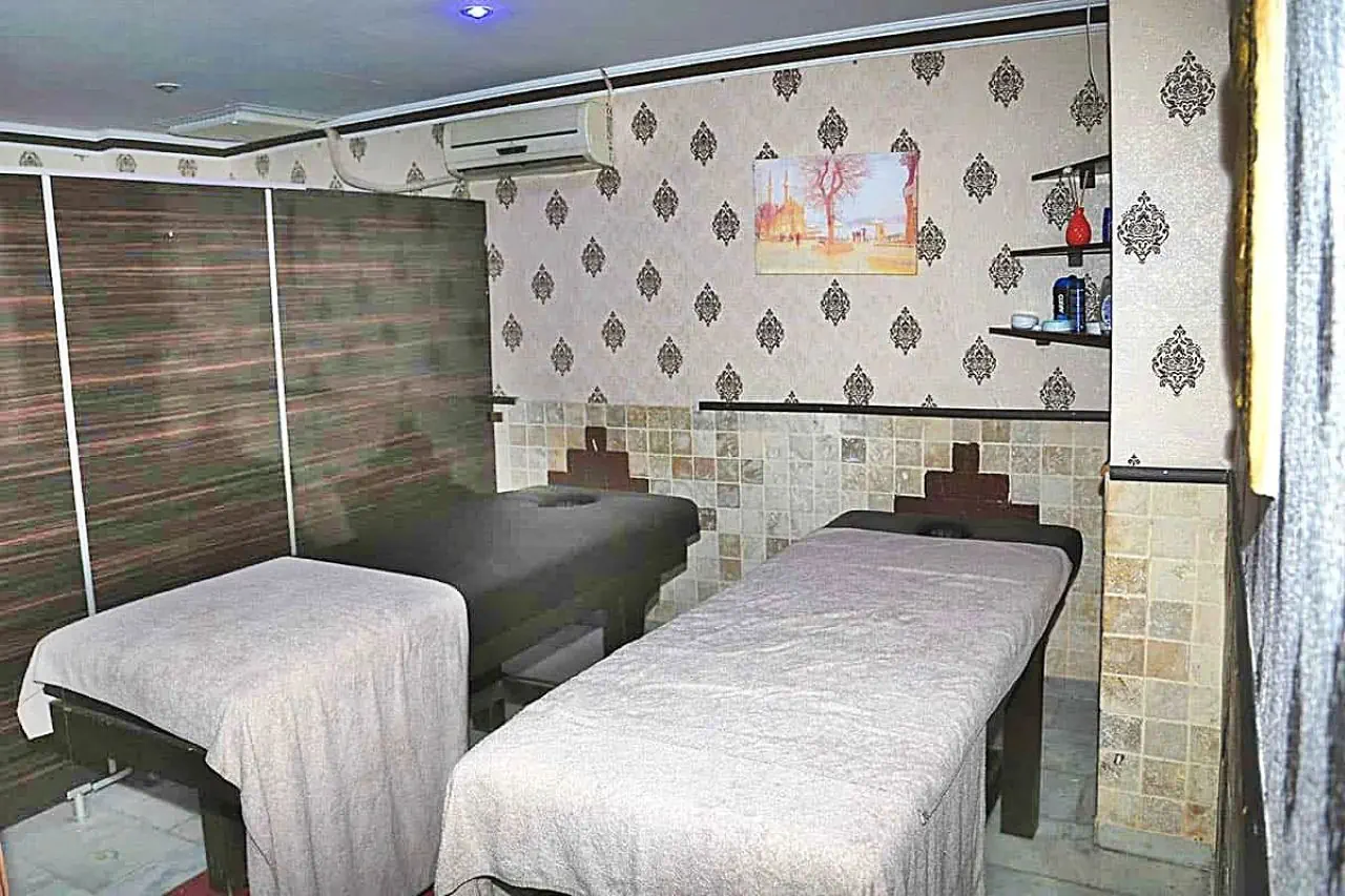 Club Bayar - zdjęcie 12