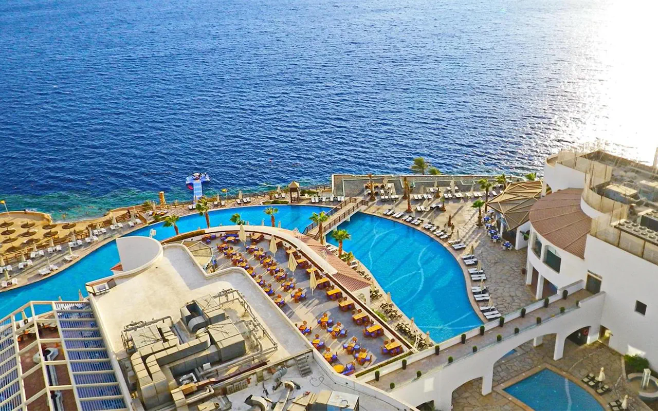 Reef Oasis Blue Bay Resort