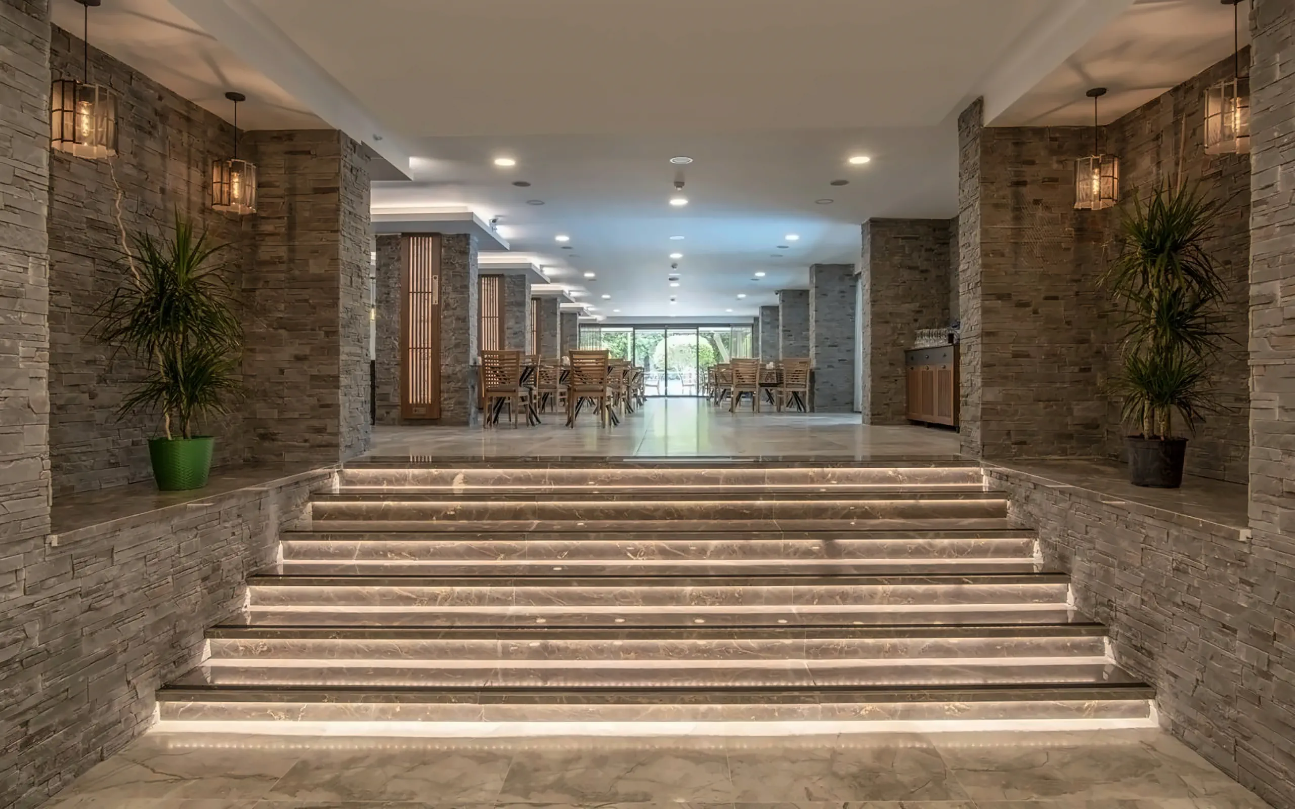 Riviera Hotel & Spa photo 2