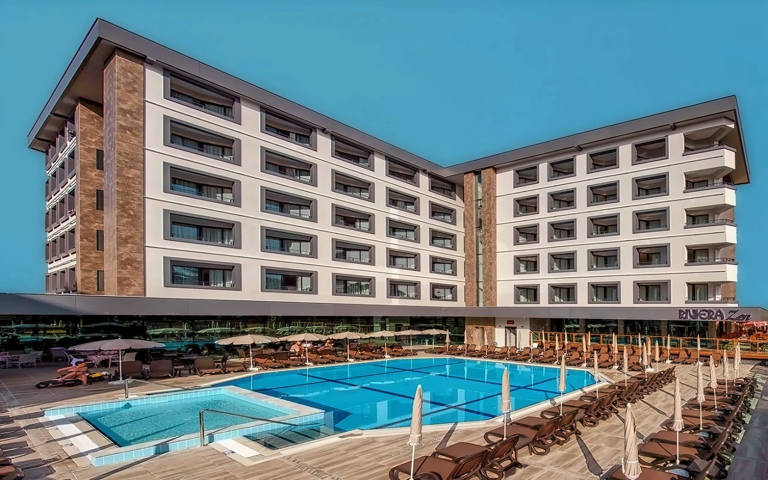 Riviera Hotel & Spa