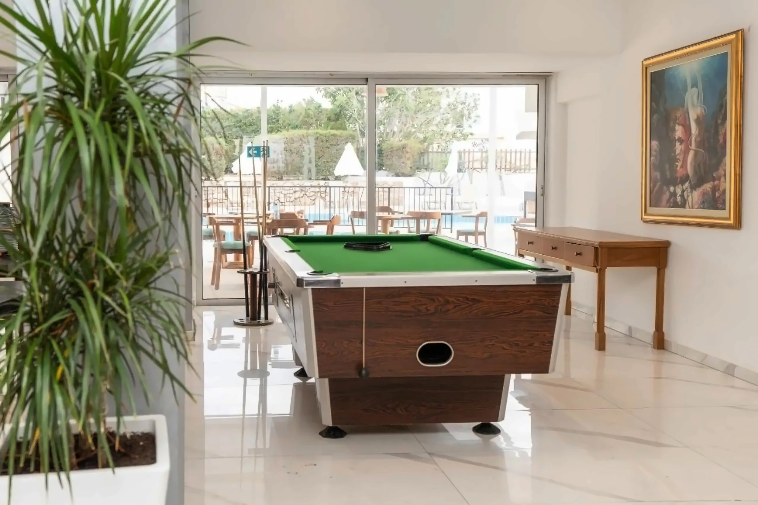 Flora Hotel Apartments - zdjęcie 5
