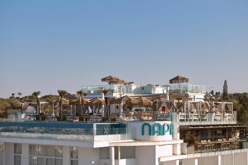 Napa Suites Hotel - zdjęcie 4