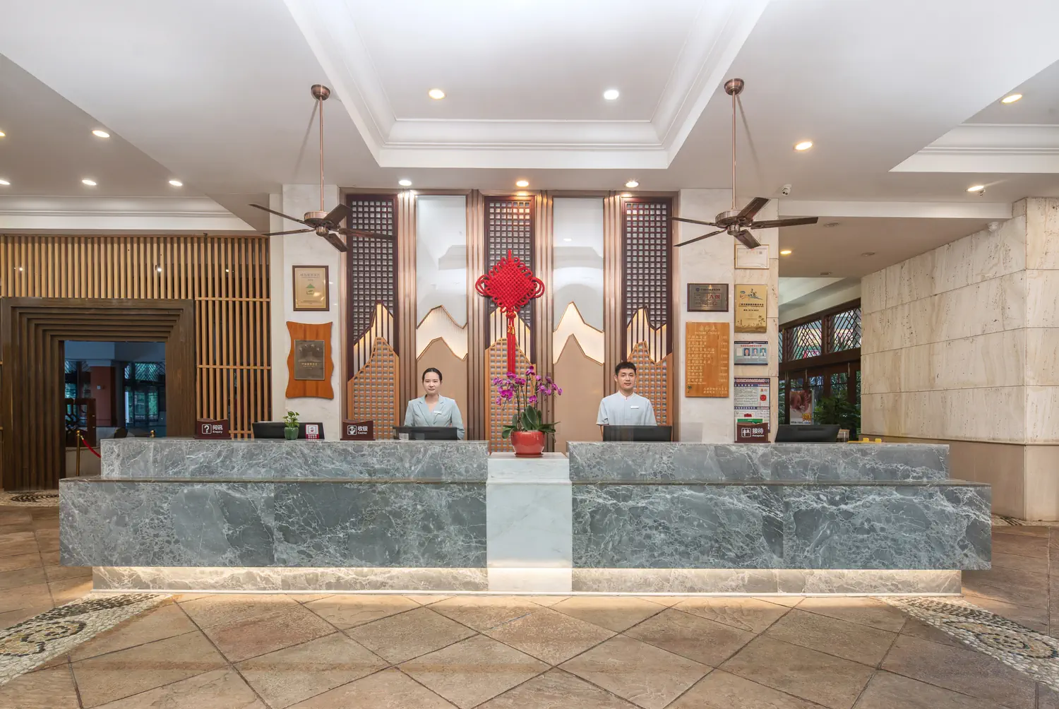 Sanya Huayuan Hot Spring Seaview Resort - zdjęcie 8