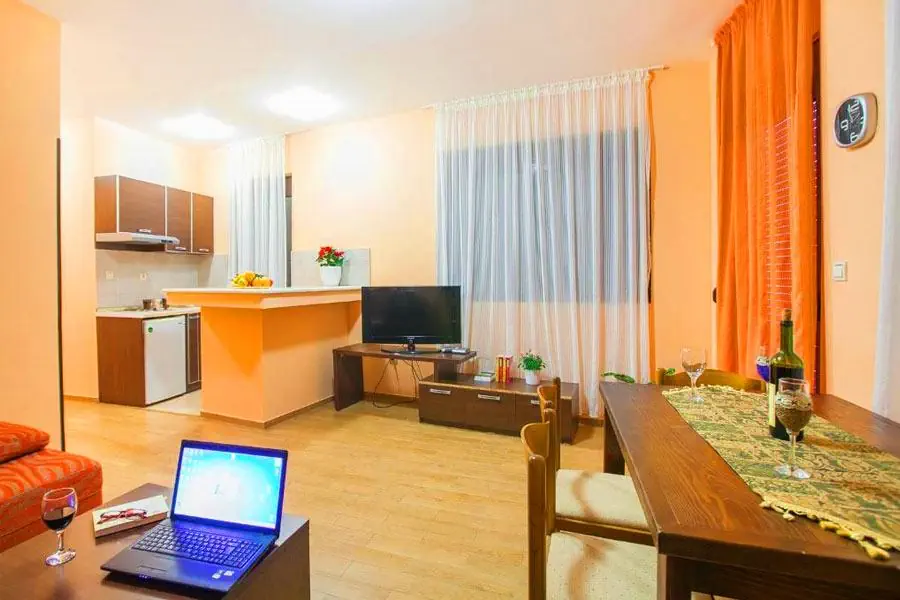 Apartments Azur