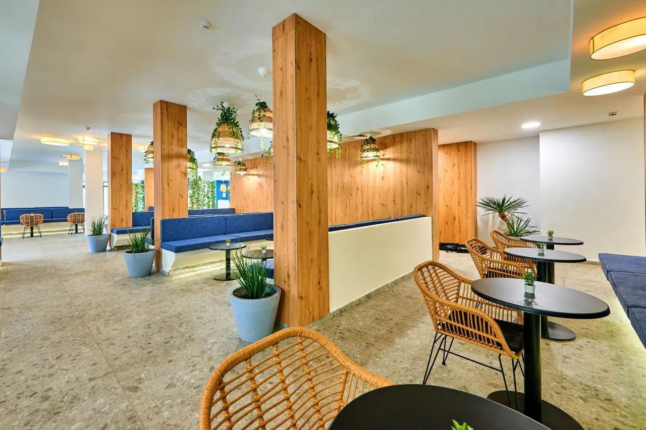 HOTEL CASABLANCA