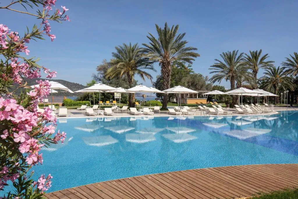 HOTEL DOUBLETREE BY HILTON BODRUM ISIL CLUB