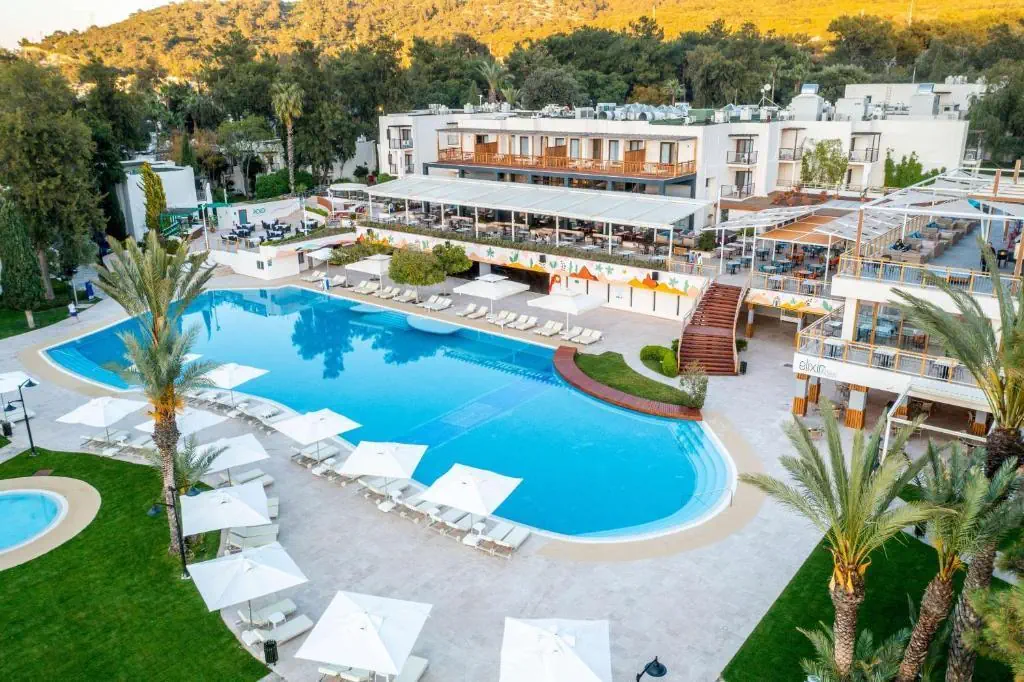 HOTEL DOUBLETREE BY HILTON BODRUM ISIL CLUB