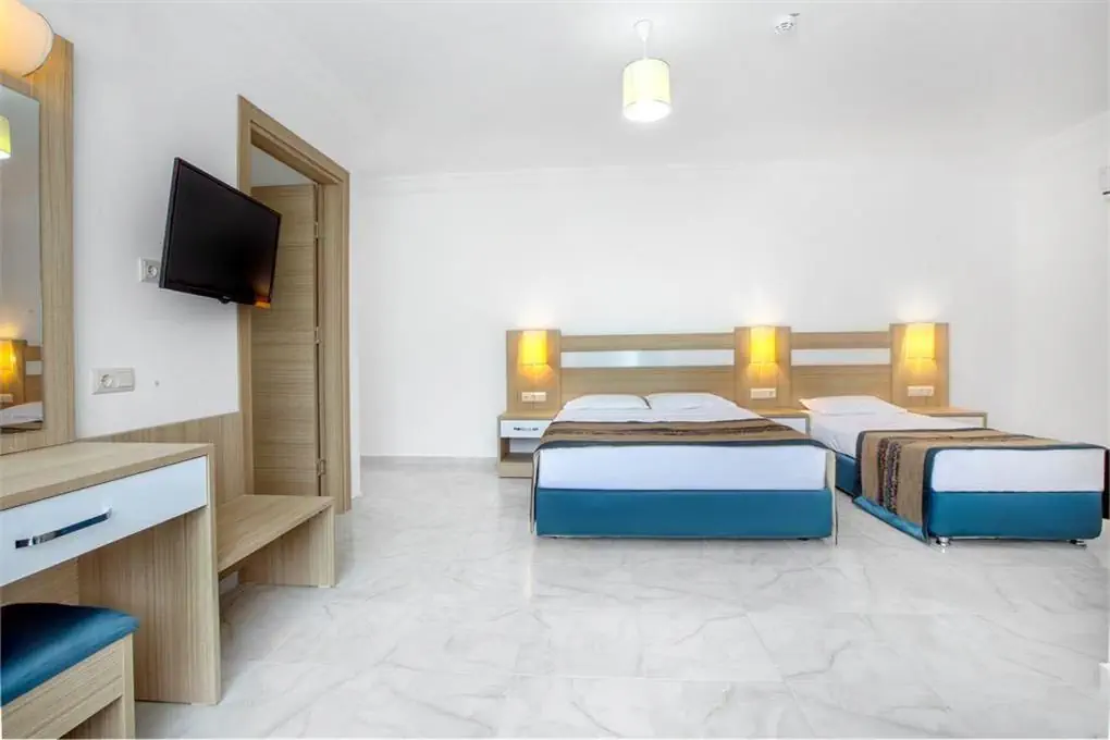 GREEN LIFE HOTEL