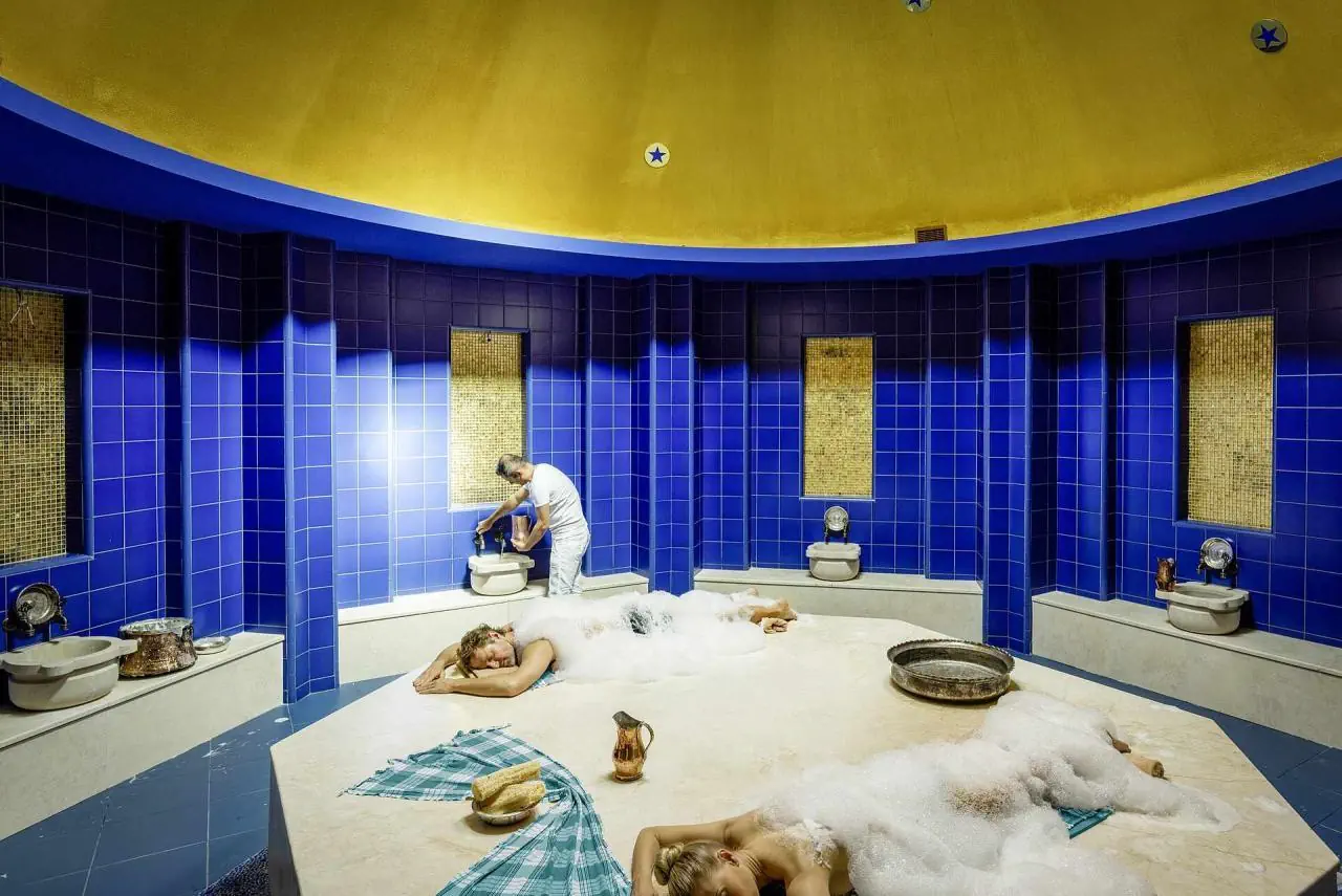 HOTEL ROBINSON CAMYUVA HV (ONLY ADULT +18)