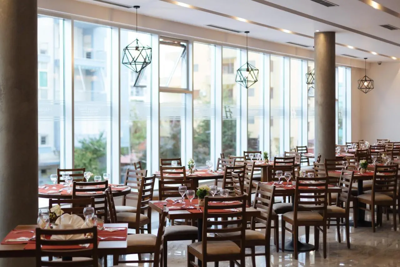 HOTEL HOTEL HORIZONT