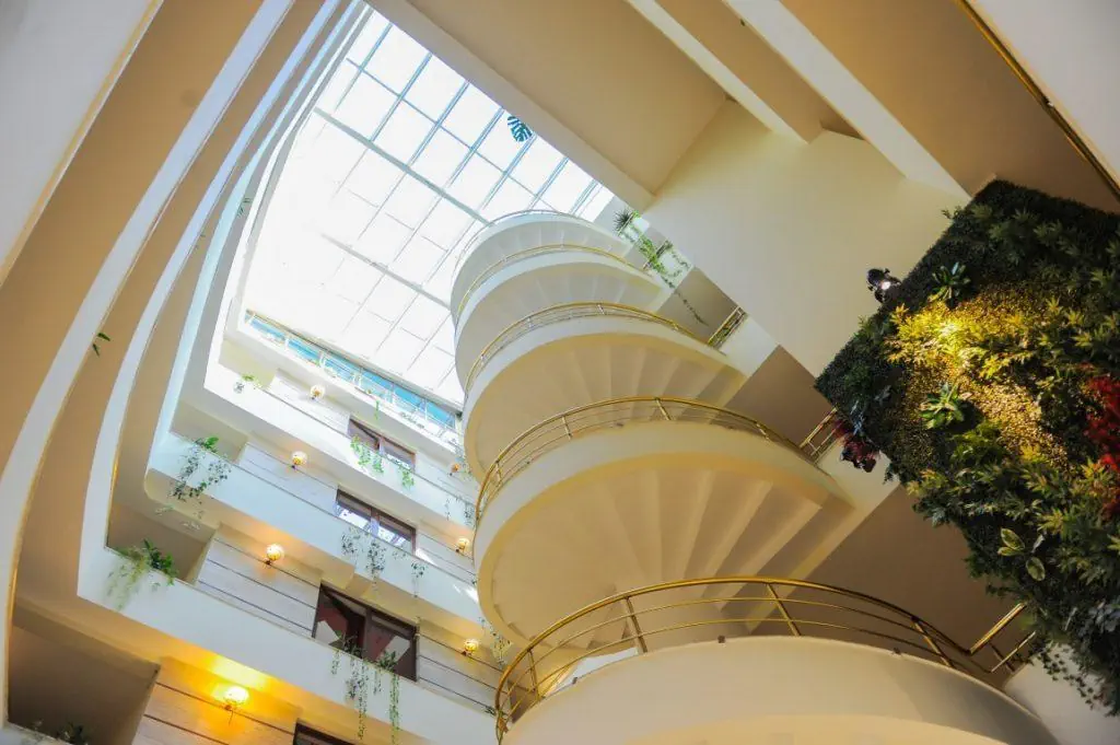 HOTEL HOTEL LEONARDO