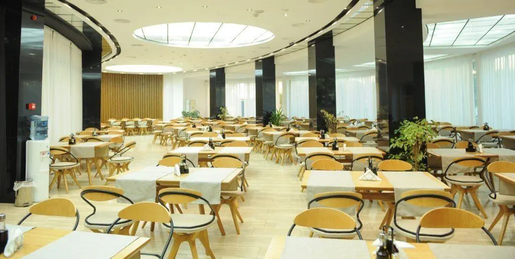 HOTEL HOTEL LEONARDO