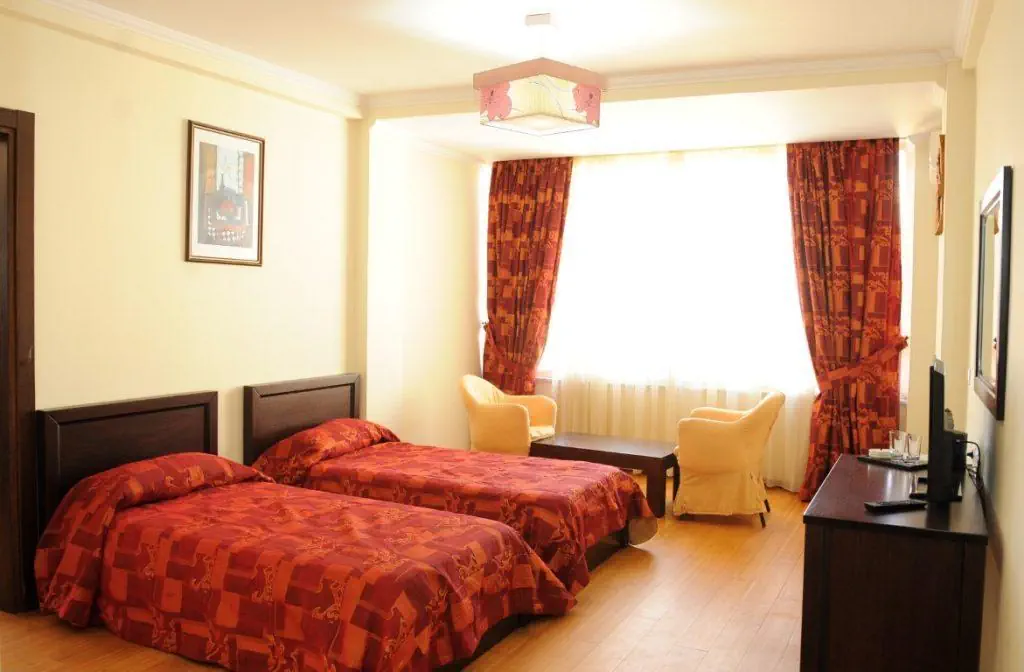 HOTEL HOTEL LEONARDO