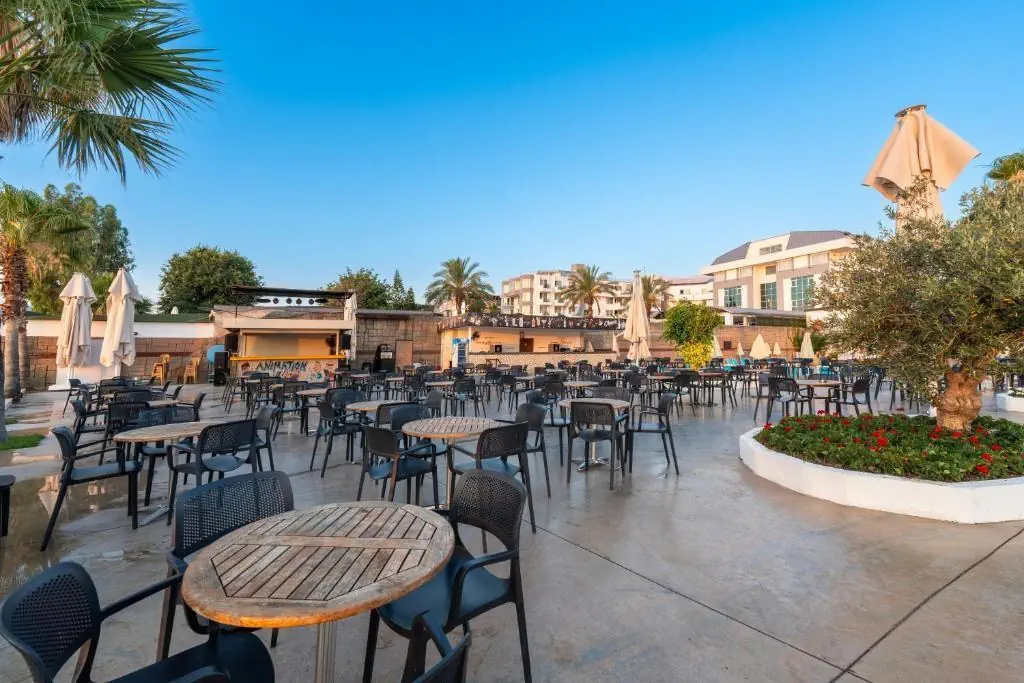 HOTEL ARMAS GUL BEACH
