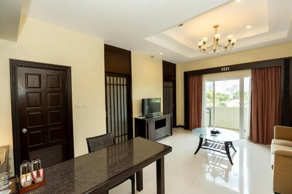 Chateau En Ville Pattaya - zdjęcie 9