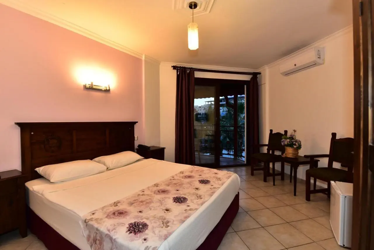 HOTEL COCONUT BEACH HOTEL (AYAZ AQUA HOTEL)