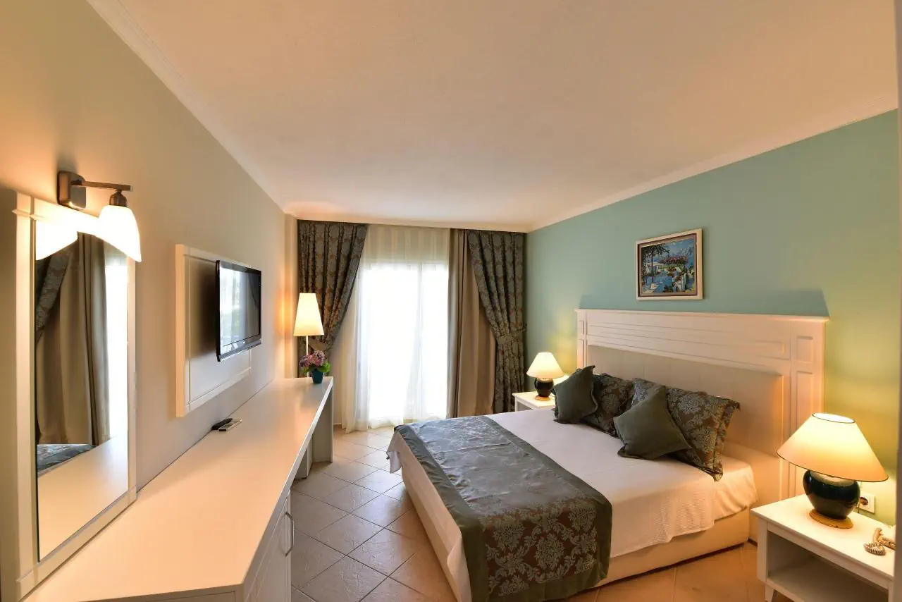 HOTEL COCONUT BEACH HOTEL (AYAZ AQUA HOTEL)
