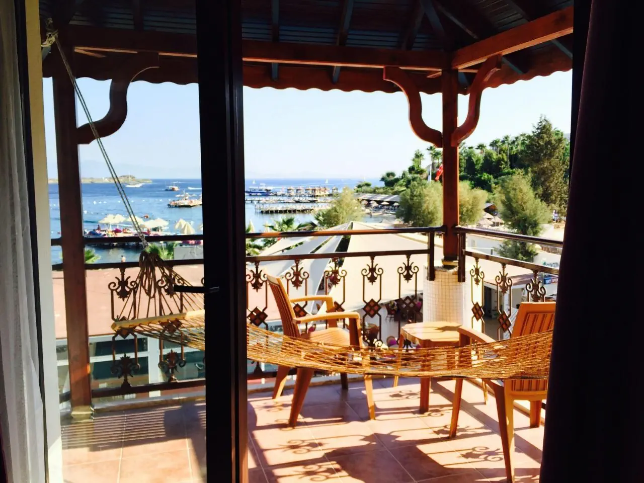 HOTEL COCONUT BEACH HOTEL (AYAZ AQUA HOTEL)