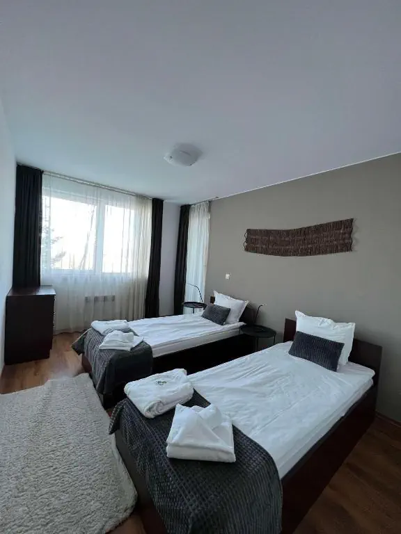 Local Stay - zdjęcie 4