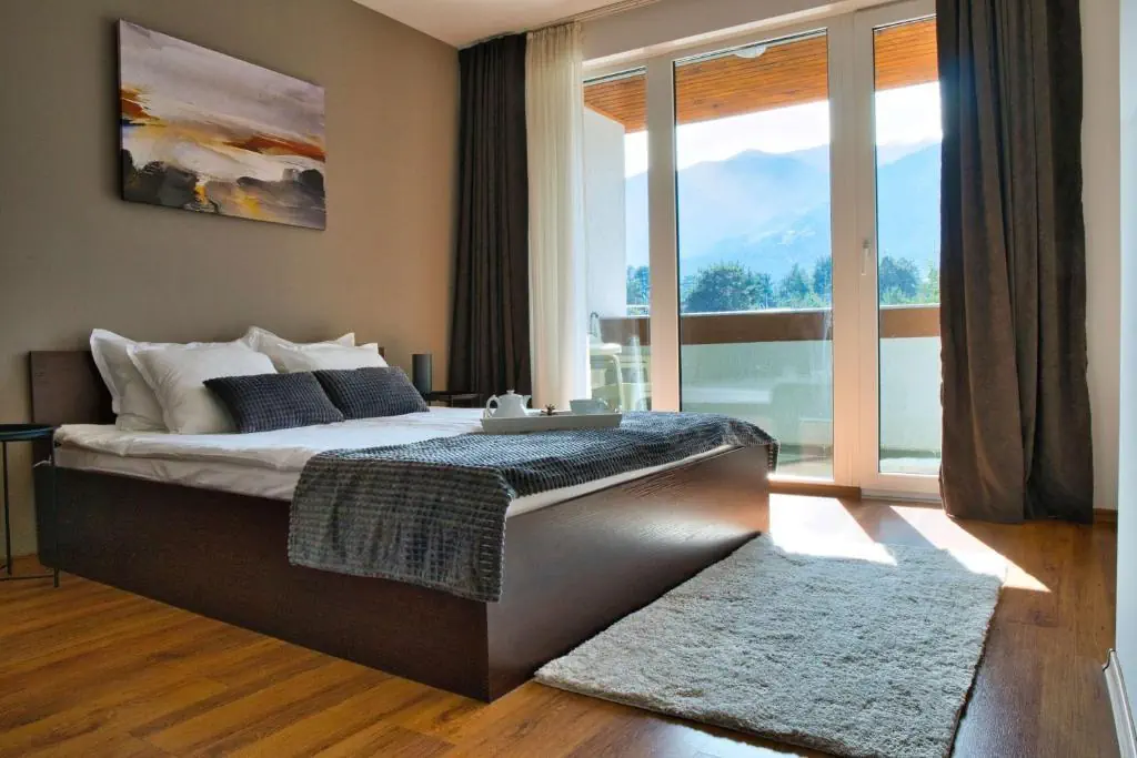 Local Stay - zdjęcie 3
