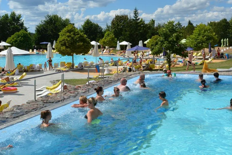 Gołębiewski (Mikolajki) - zdjęcie 30