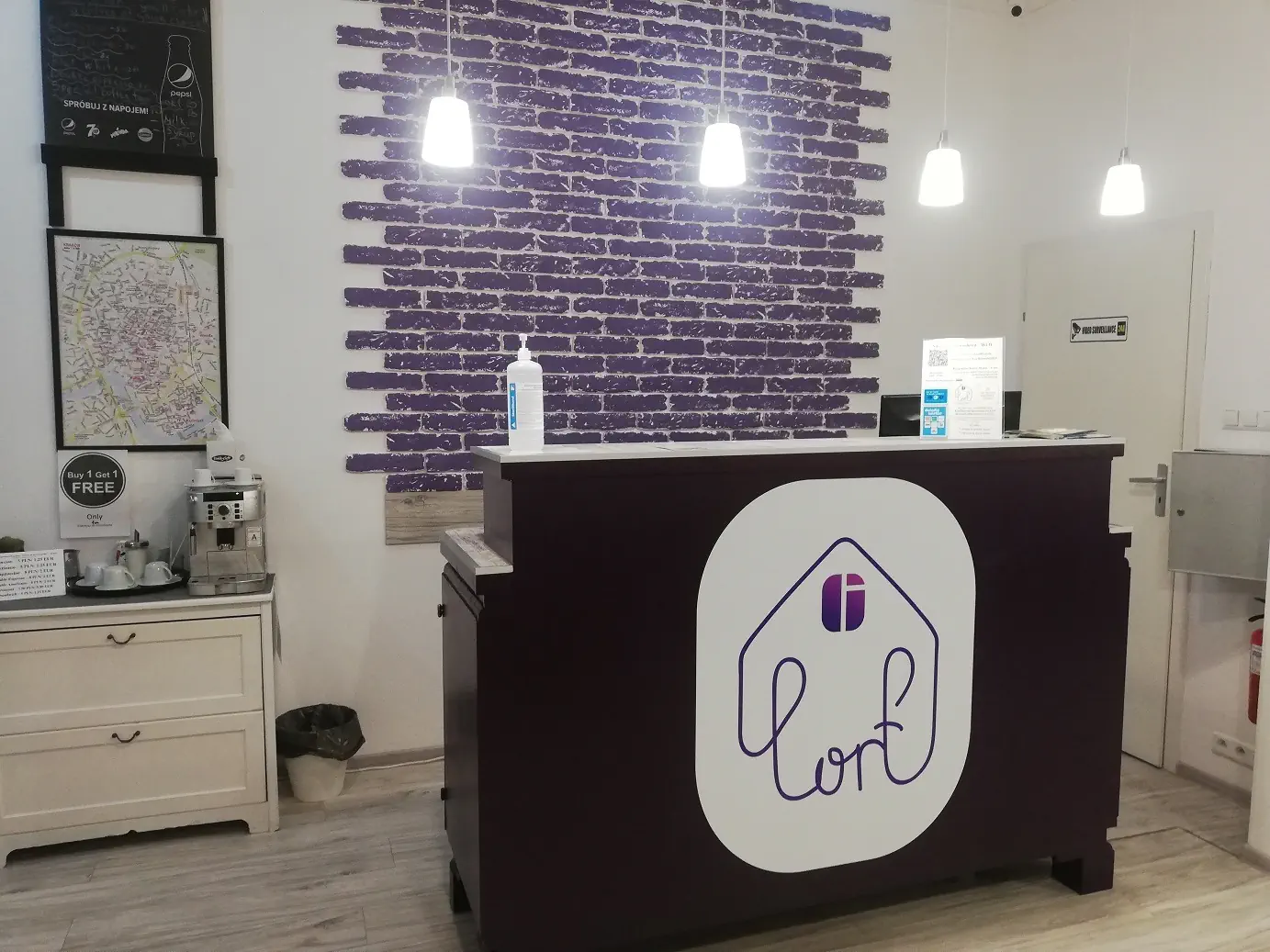Lorf Hostel & Coffee (ex. Hostel Giraffe) - zdjęcie 4