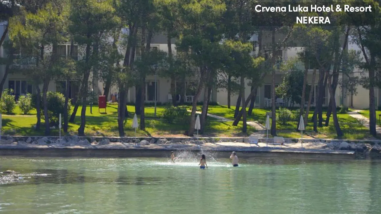 Crvena Luka (Biograd)