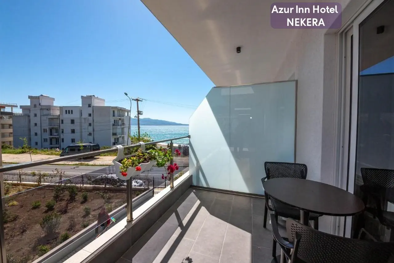 Azure Inn (Saranda)