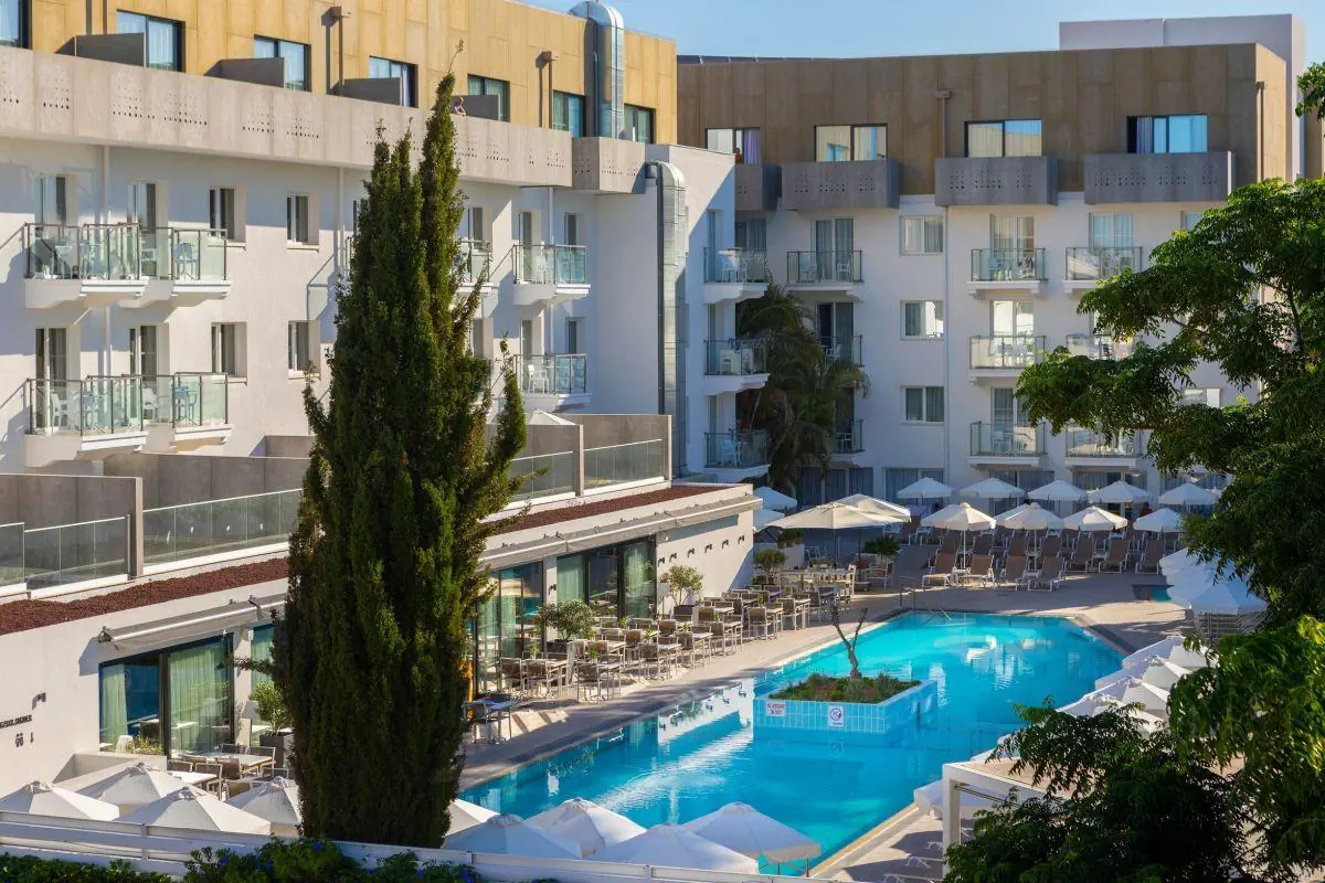 Anemi Hotel and Suites