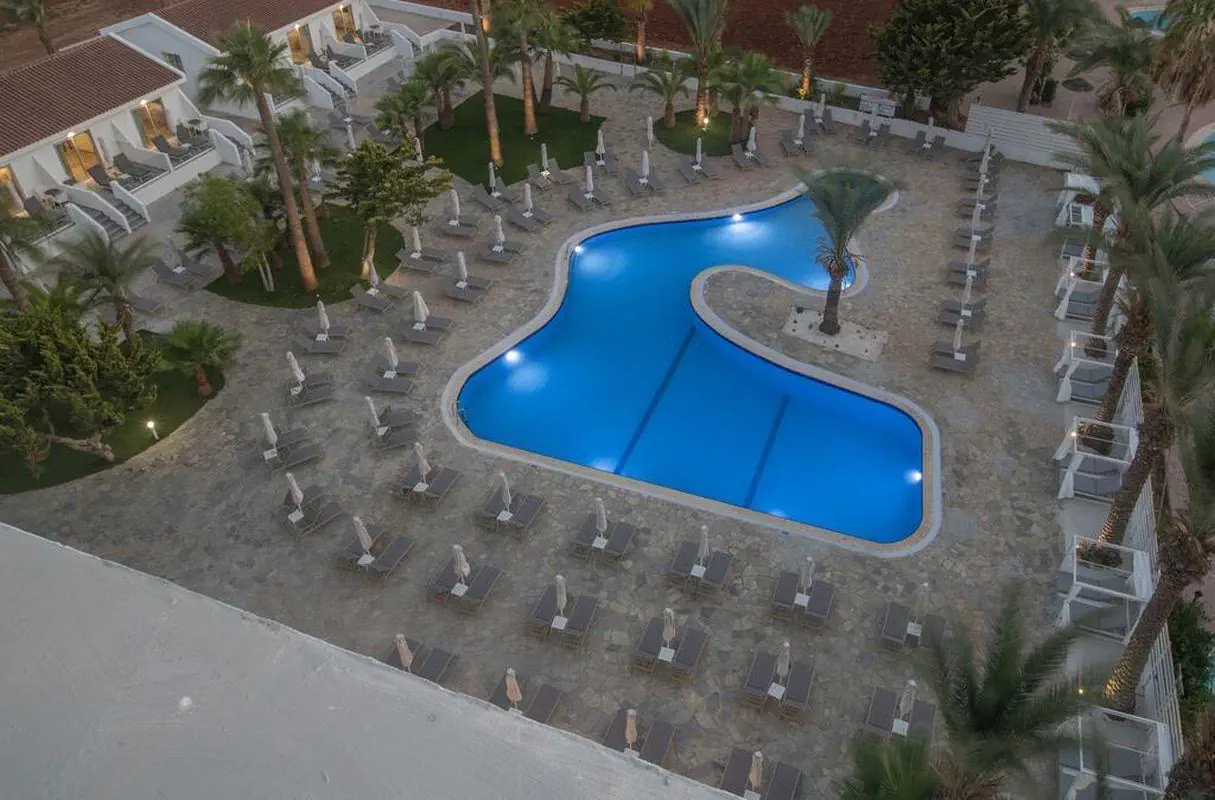 HOTEL Bohemian Gardens Hotel