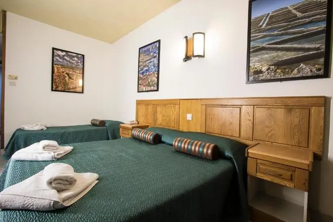 HOTEL Canifor Hotel