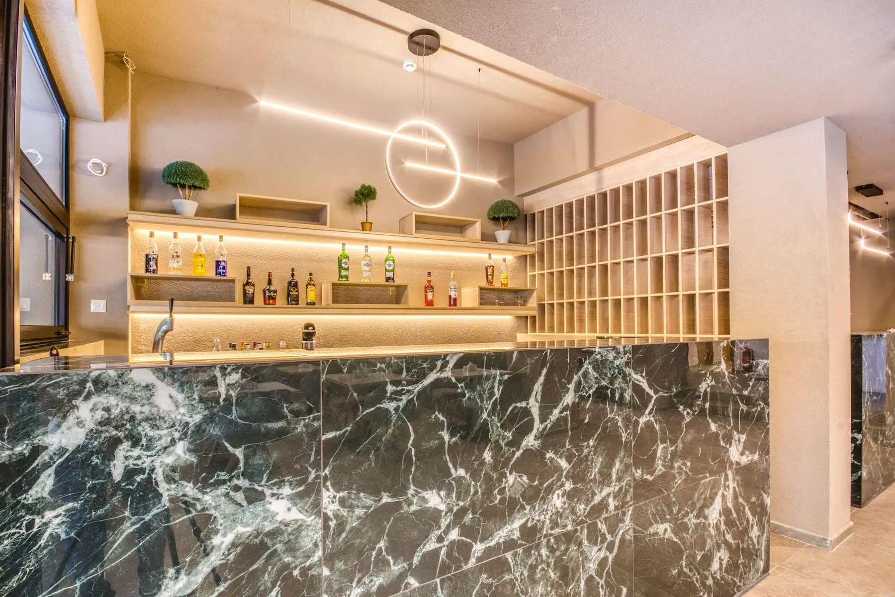 HOTEL Astron Hotel