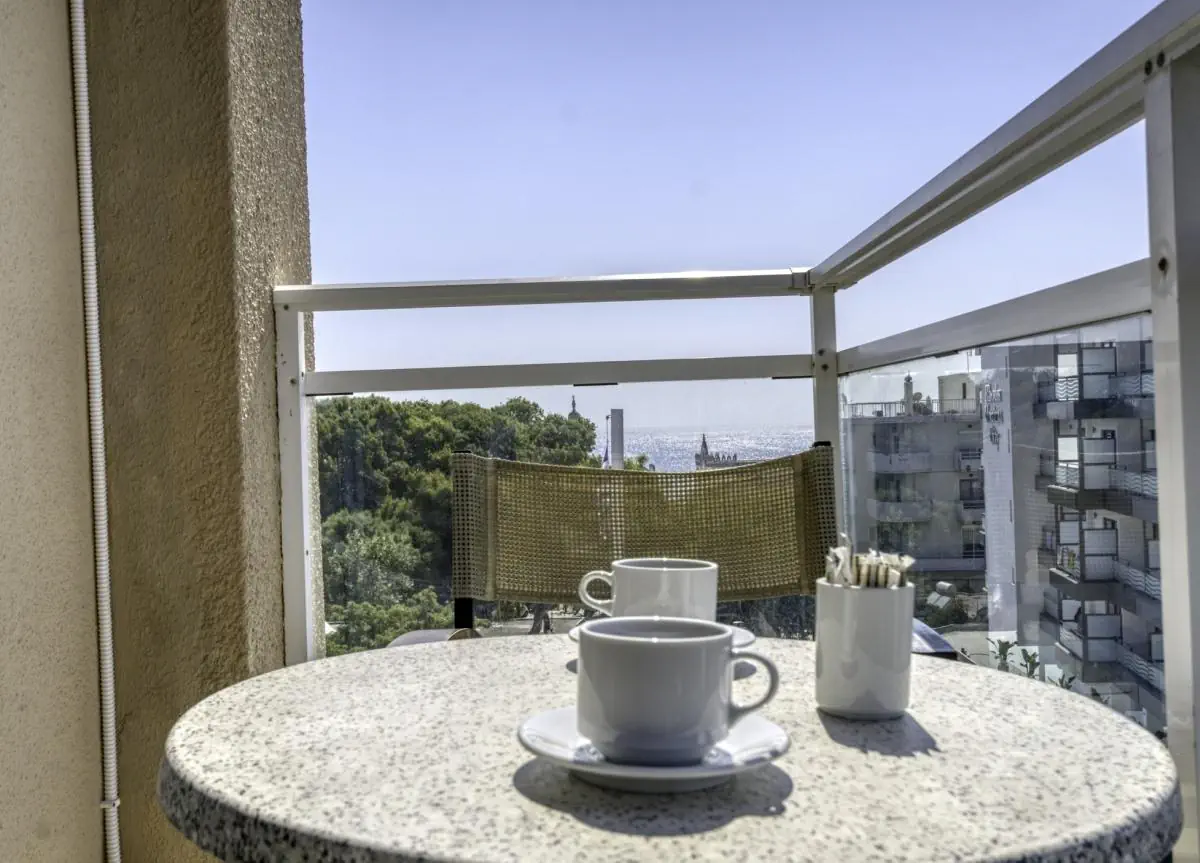 HOTEL Astron Hotel