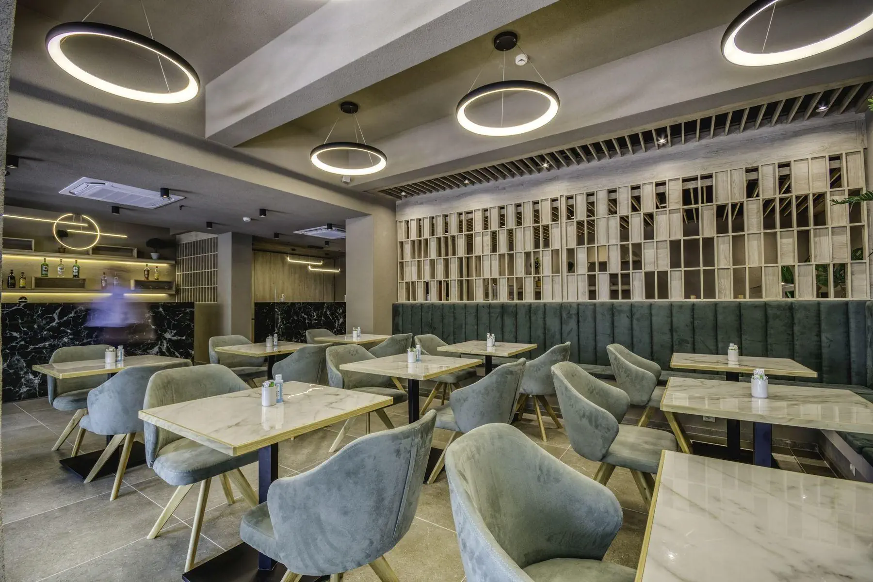 HOTEL Astron Hotel