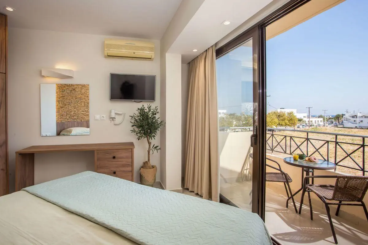 HOTEL Casa Lyristis (ex Lyristis Apartments Plus)