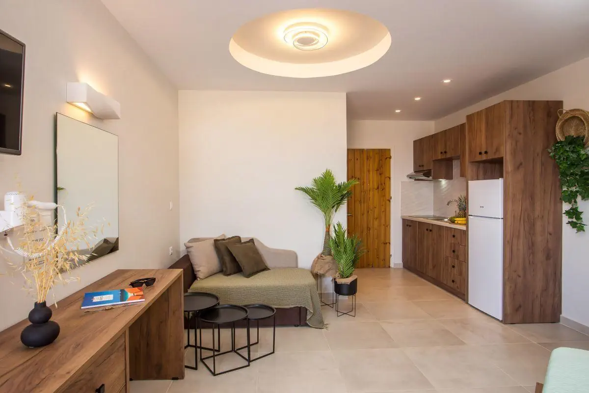HOTEL Casa Lyristis (ex Lyristis Apartments Plus)