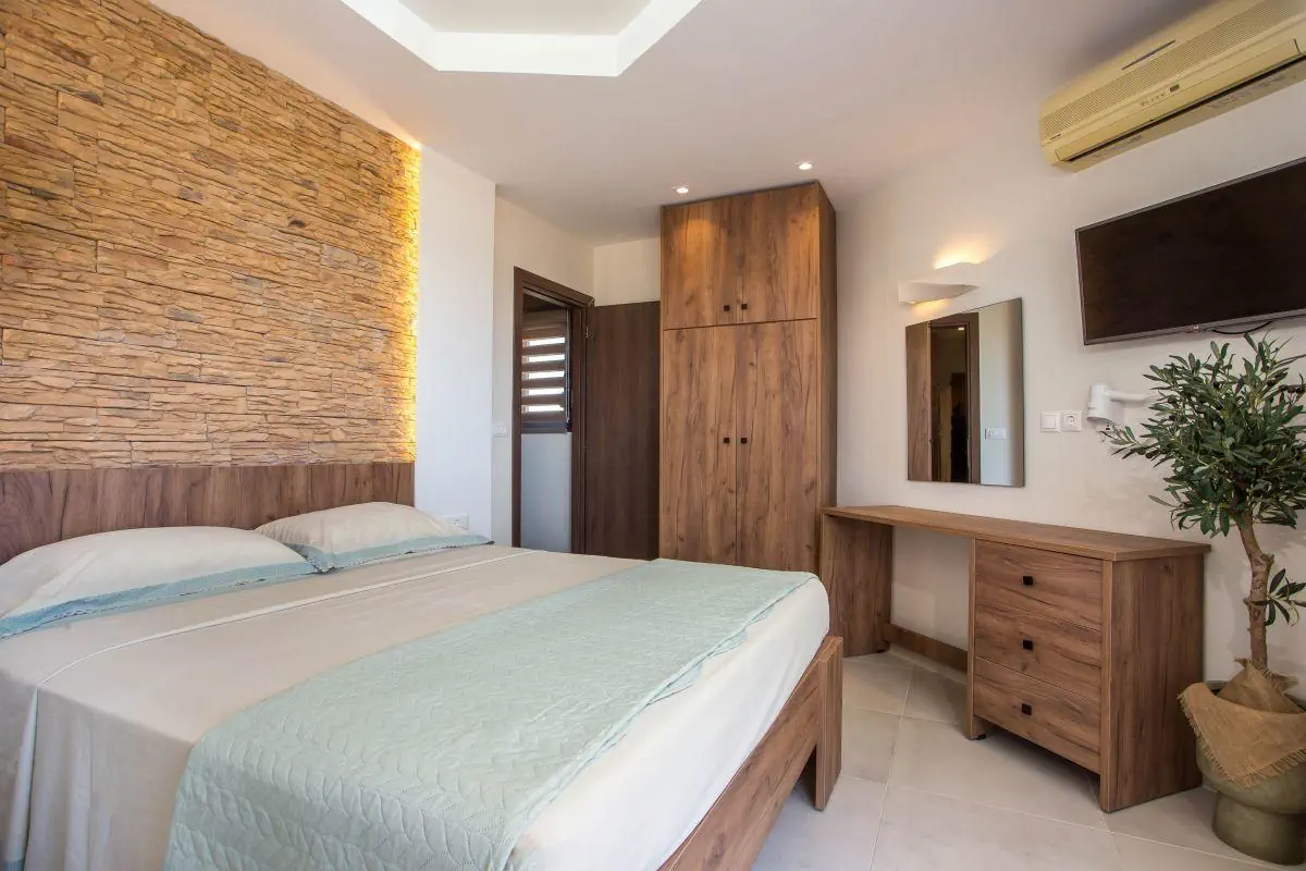 HOTEL Casa Lyristis (ex Lyristis Apartments Plus)