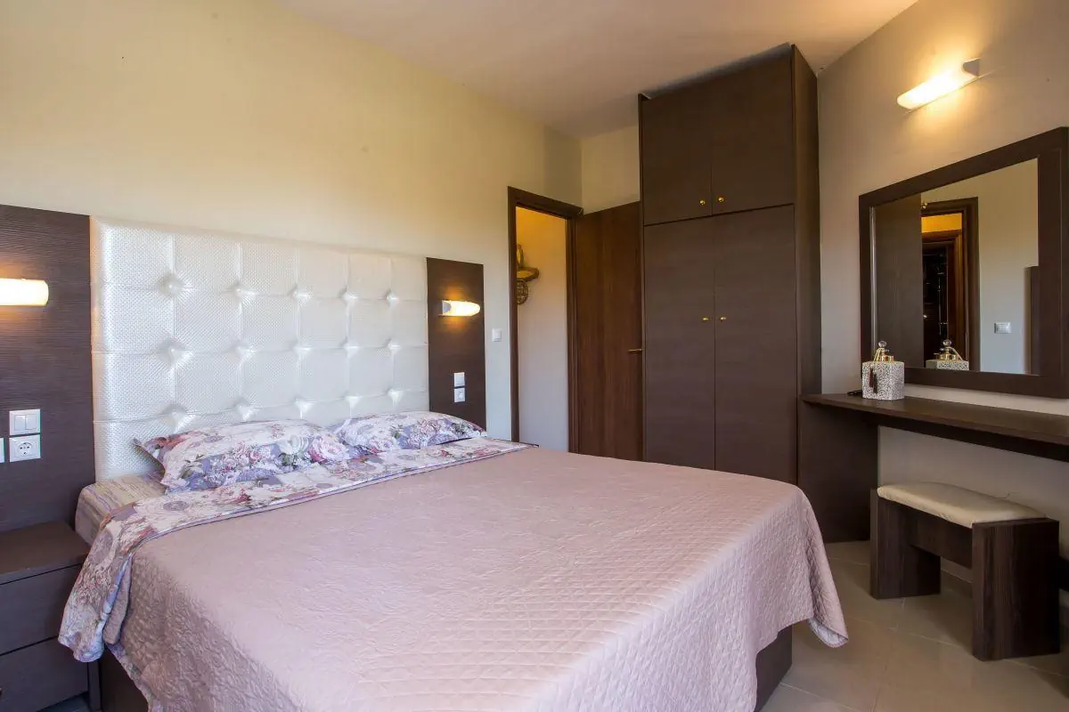 HOTEL Casa Lyristis (ex Lyristis Apartments Plus)