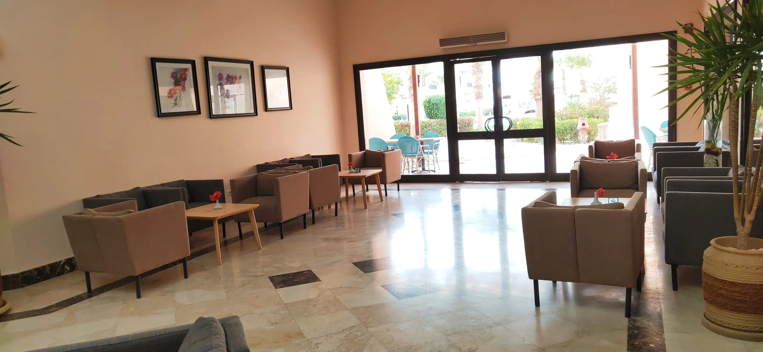 Sky View Suites - zdjęcie 10