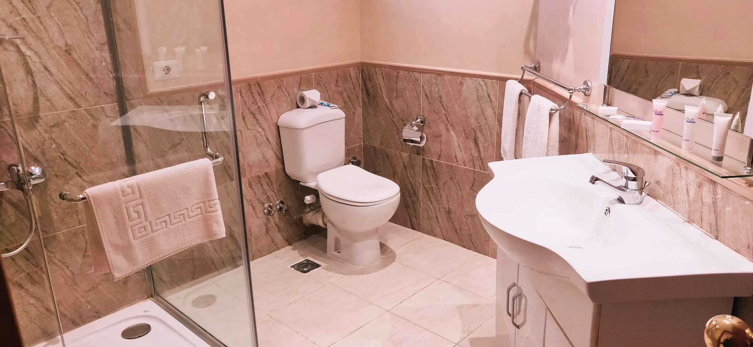 Sky View Suites - zdjęcie 4