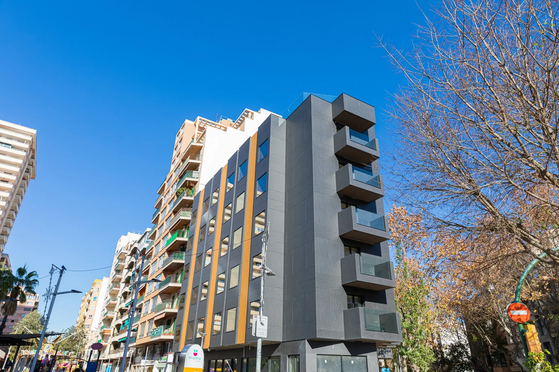 JS Palma Plaza - zdjęcie 6