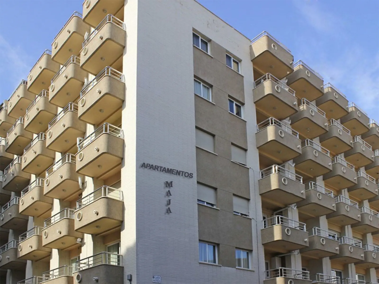 Maja Apt - zdjęcie 2
